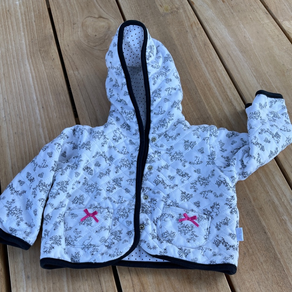 Reversible Quilted baby jacket size approx 12 mos K004